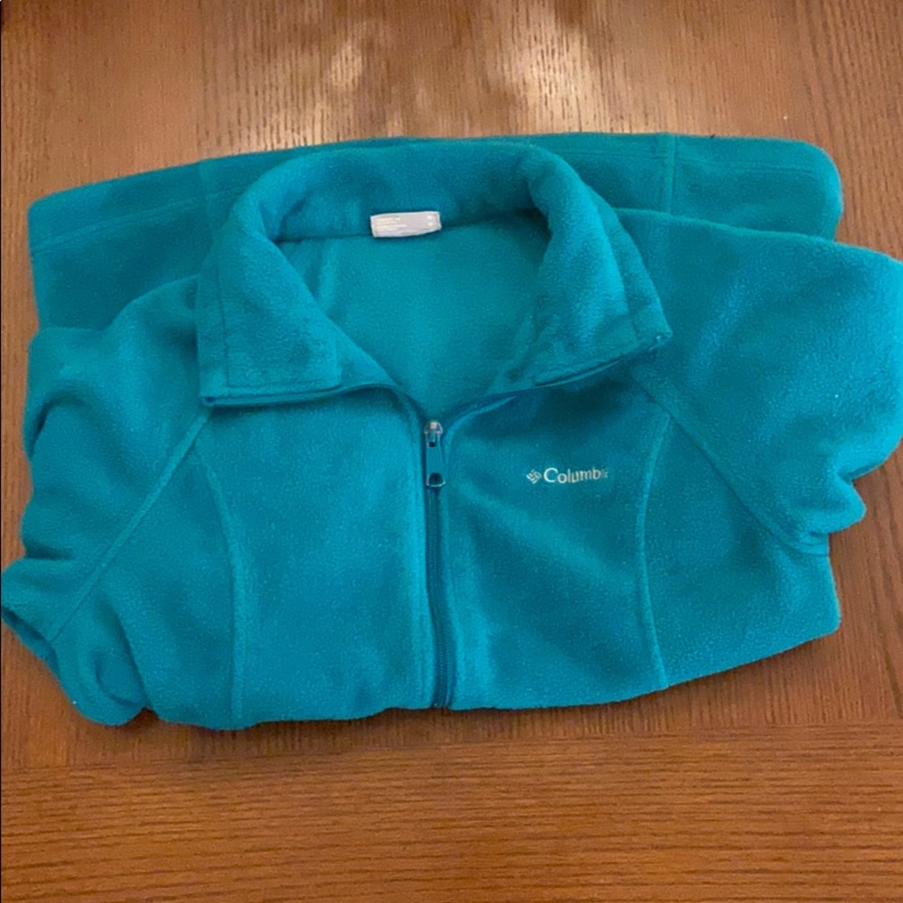 Women’s Medium Columbia Zip-Up Jacket